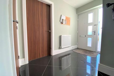 2 Chapman Close, Sheffield, S6 5BX