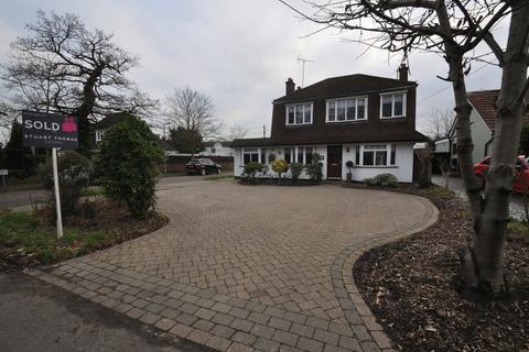 40 Bramble Road, Daws Heath, Benfleet, SS7 2UN