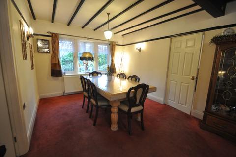 40 Bramble Road, Daws Heath, Benfleet, SS7 2UN