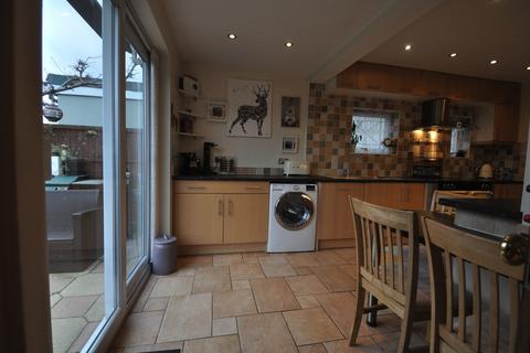 40 Bramble Road, Daws Heath, Benfleet, SS7 2UN