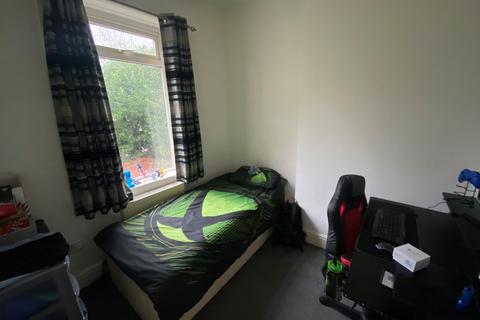 3 bedroom end of terrace house for sale - Finsbury Place, Blackburn