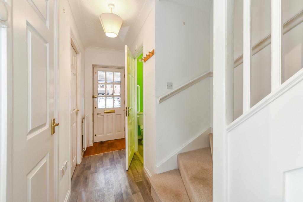 Walk, Chichester 3 bed terraced house £425,000