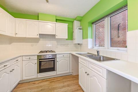 69 Bishopsgate Walk, Chichester, PO19 6FQ