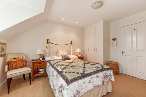 4 bedroom terraced house for sale - Hawthorn Way, Lindford, Hampshire