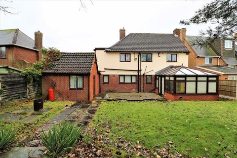 5 bedroom detached house for sale - Lake Avenue, Walsall