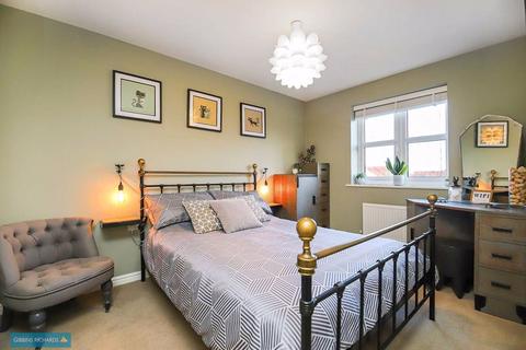 27 Aspin Close, Wellington, TA21 9EG