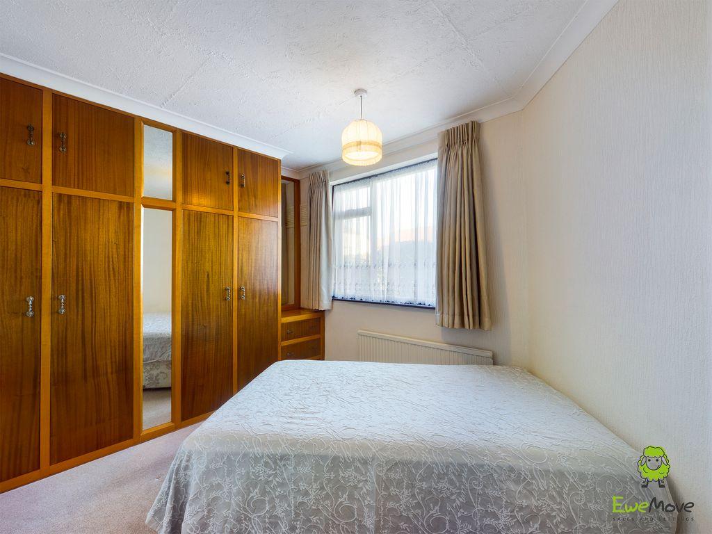 Bedroom 1 (Double)