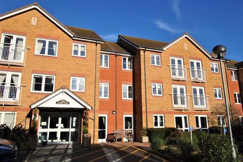2 bedroom apartment for sale - Goodes Court, Royston