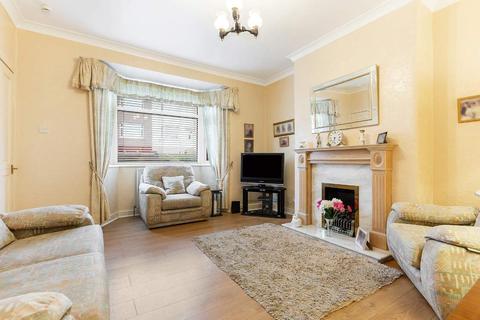 19 Coats Crescent, Baillieston, Glasgow, G69 6LX