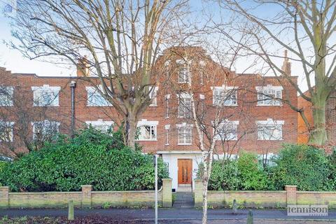 1 bedroom flat to rent, Bushey Road, London, SW20 8DQ