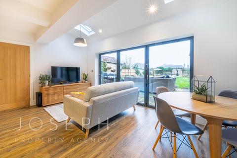 60 Heath Road, Ipswich, IP4 5SL