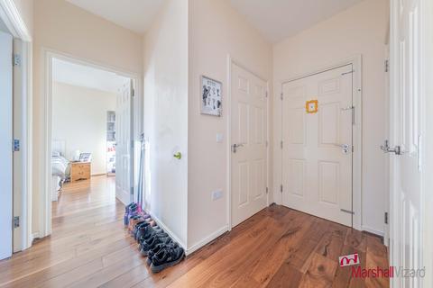 2 bedroom apartment for sale - Silas Court, Lockhart Road, WATFORD, WD17