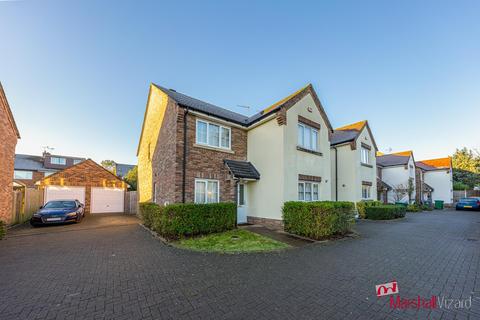 4 bedroom detached house for sale - The Pippins, Watford, WD25