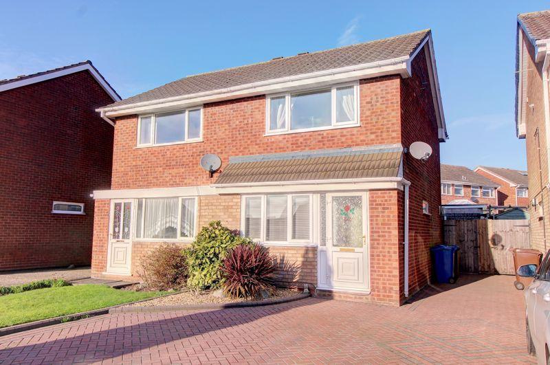 Gainsbrook Crescent, Norton Canes... 2 bed semidetached house £190,000