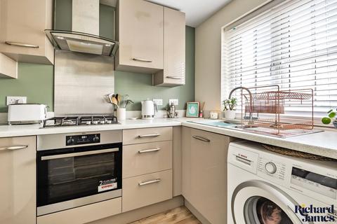 40 Berryfield, Swindon, SN3 6FB