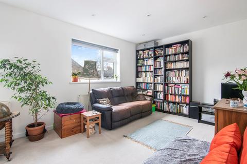 2 bedroom flat for sale - Carson Road, Canning Town, London, E16