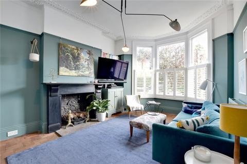 19 Vicars Hill, London, SE13 7JB