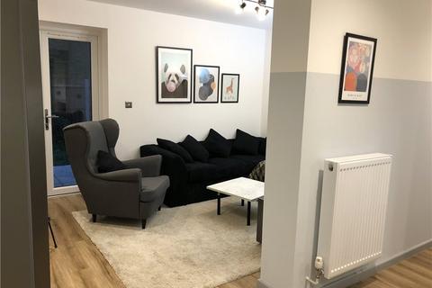 6 bedroom semi-detached house to rent, Greville Close, Guildford, GU2