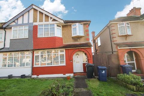 23 The Fairway, Northolt, UB5 4SL