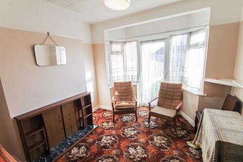 23 The Fairway, Northolt, UB5 4SL