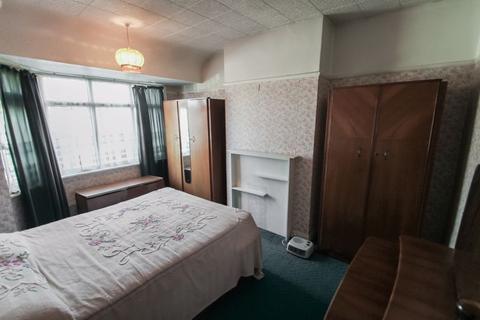 23 The Fairway, Northolt, UB5 4SL