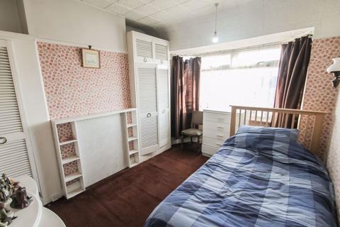23 The Fairway, Northolt, UB5 4SL