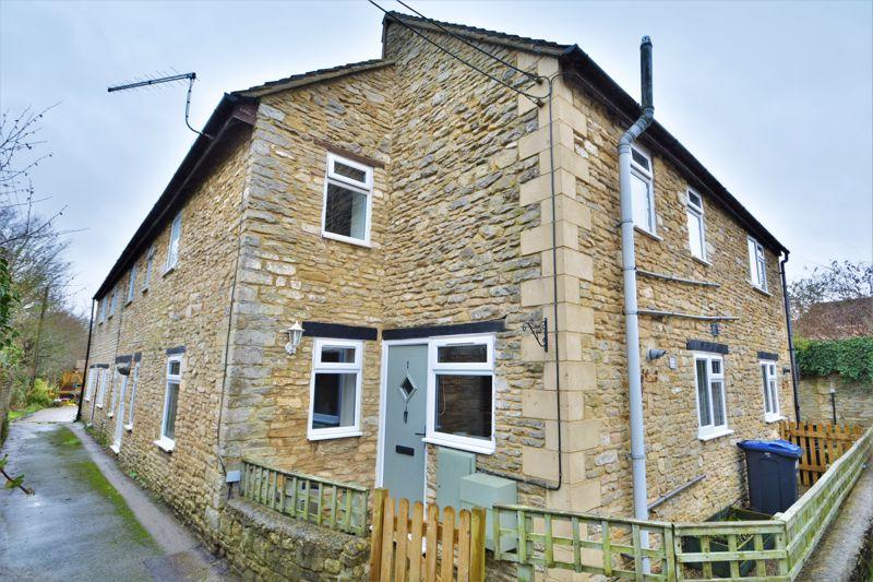 Red Lion Lane, Cricklade, Wiltshire 2 bed for sale £210,000