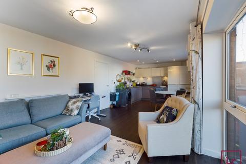 2 bedroom flat for sale - Arla Place, Ruislip, HA4
