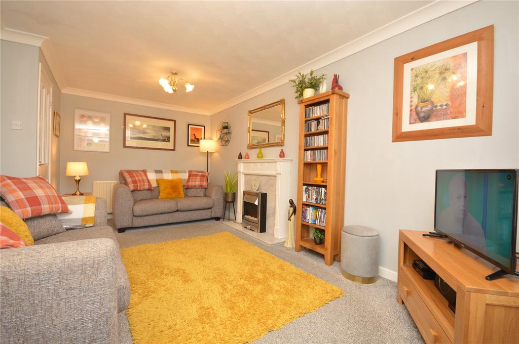 Mandarin Way, Leeds, West Yorkshire 2 bed bungalow £185,000