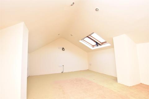 7 Ash Tree Walk, Leeds, LS14 5NG