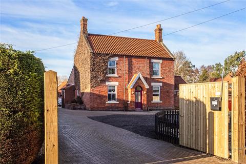 3 bedroom equestrian property for sale - The Grange, Brinkhill, Louth, Lincolnshire, LN11