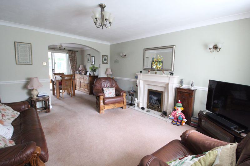 Sullivan Walk, Hebburn 4 bed detached house £290,000