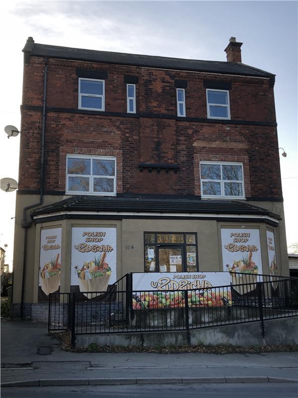 The Old Crown Inn, Barnsley Road, South Kirkby, Pontefract Property £