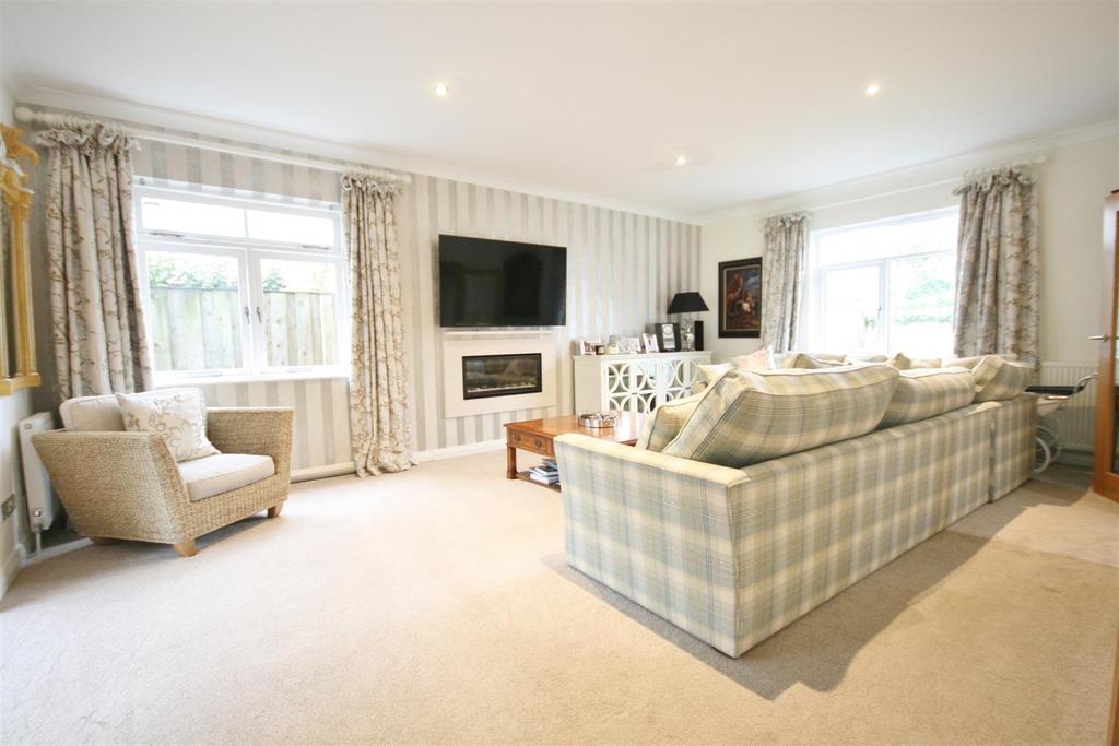 Islay Road, Lytham 5 bed detached house £1,398,000