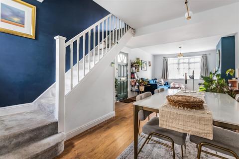 14 Cottage Grove, Surbiton, KT6 4JH