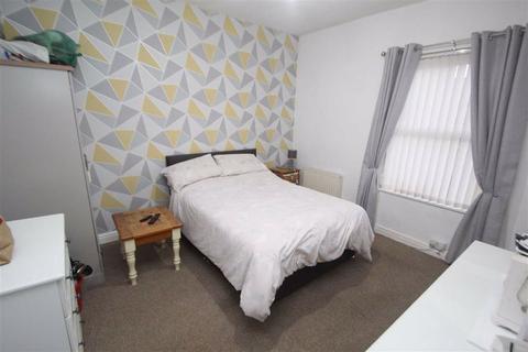 3 Bernard Road, Wrexham, LL13 8EL