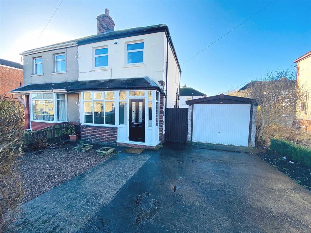 Sunny Bank Road, Mirfield 2 bed semidetached house £165,000