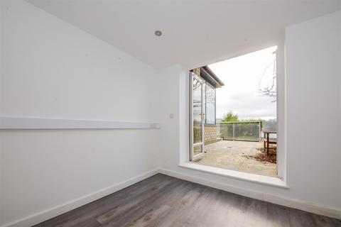 3 bedroom link detached house for sale - St. Marks View, Longwood, Huddersfield