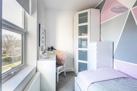 11 Studfield Road, Sheffield, S6 4SS