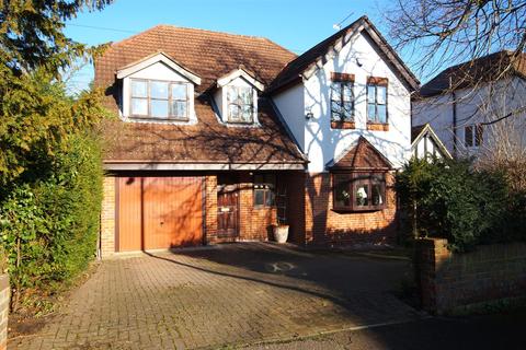 5 bedroom detached house for sale - The Drive, Buckhurst Hill