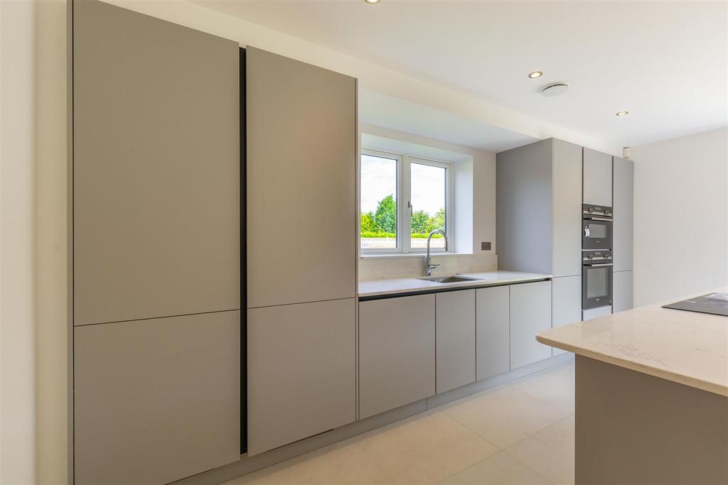 Living/Dining Kitchen