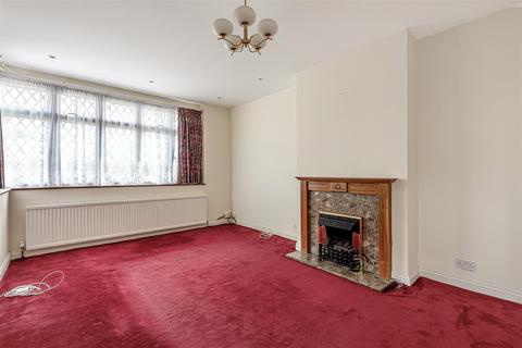 21 Glenwood Road, Epsom, KT17 2LZ