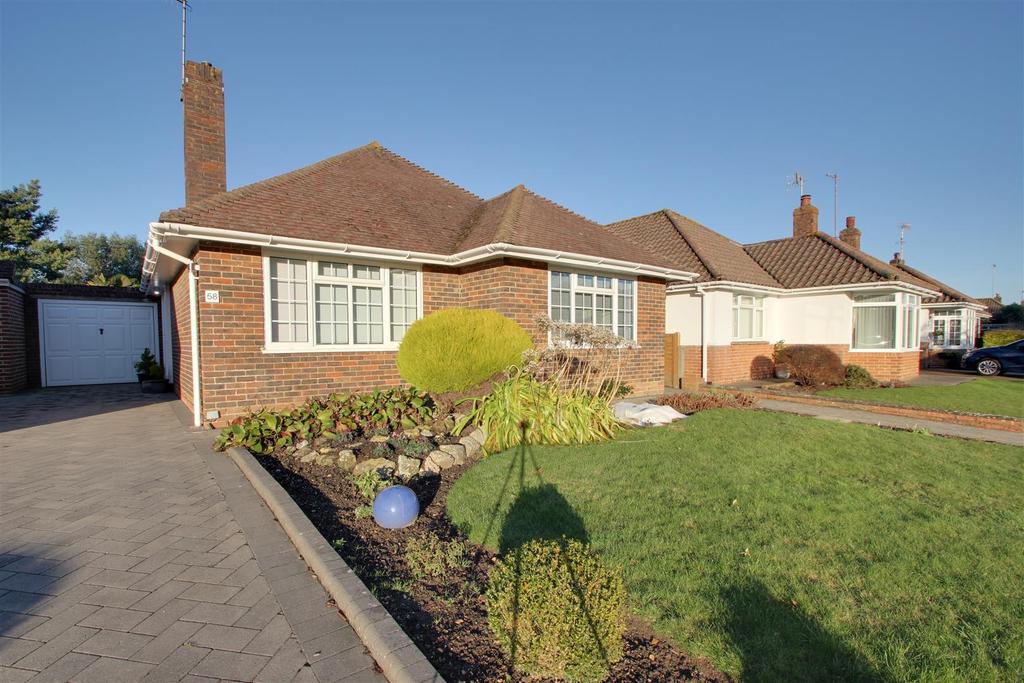 Midhurst Drive, Ferring, Worthing 2 bed detached bungalow £575,000