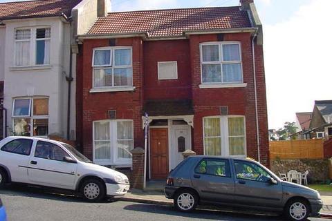 3 bedroom flat to rent - Shanklin Road, Brighton