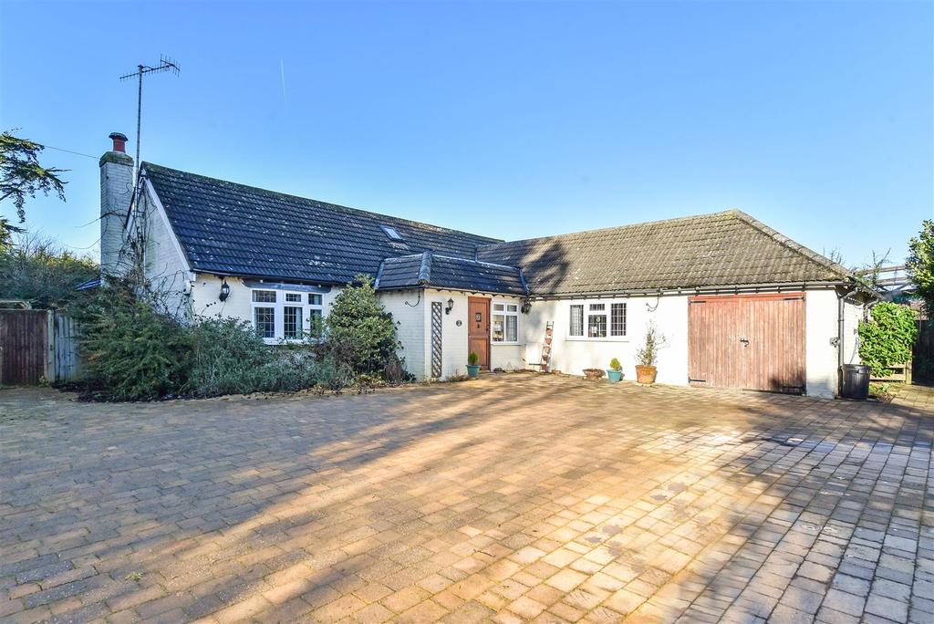 North End Road, Yapton 3 bed detached bungalow £800,000