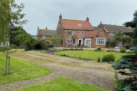 4 bedroom house to rent - The Village, Stockton On The Forest, York