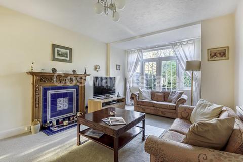 13 Westfield Road, London, NW7 3BJ