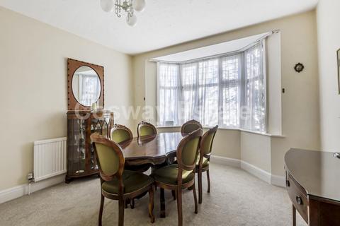 13 Westfield Road, London, NW7 3BJ