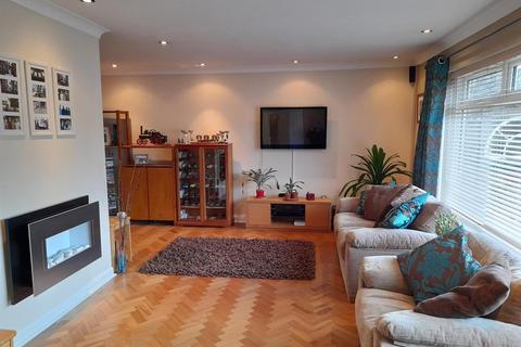 42 Elm Grove, Barnham, Bognor Regis, PO22 0HL