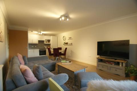 undefined, Ovaltine Drive, Kings Langley